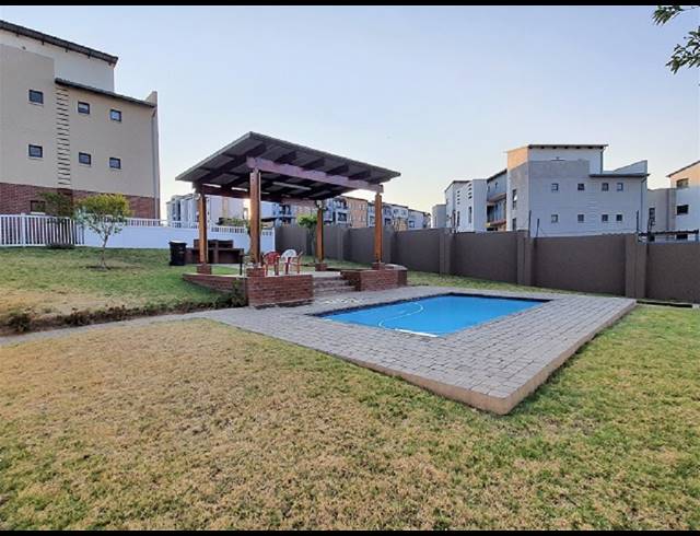 1 BEDROOM APARTMENT TO LET IN BARBEQUE DOWNS